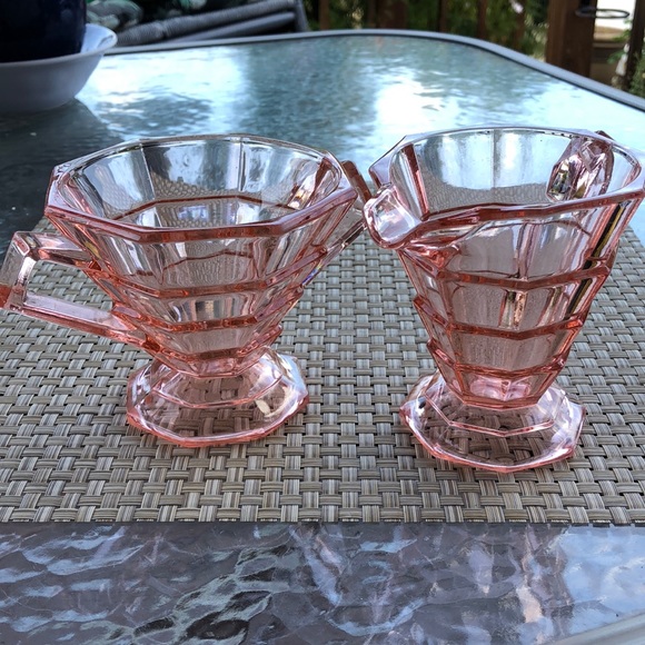 Vintage Indiana Glass pink Depression creamer and sugar bowl. 1920’s. Mint !!! - Picture 1 of 3